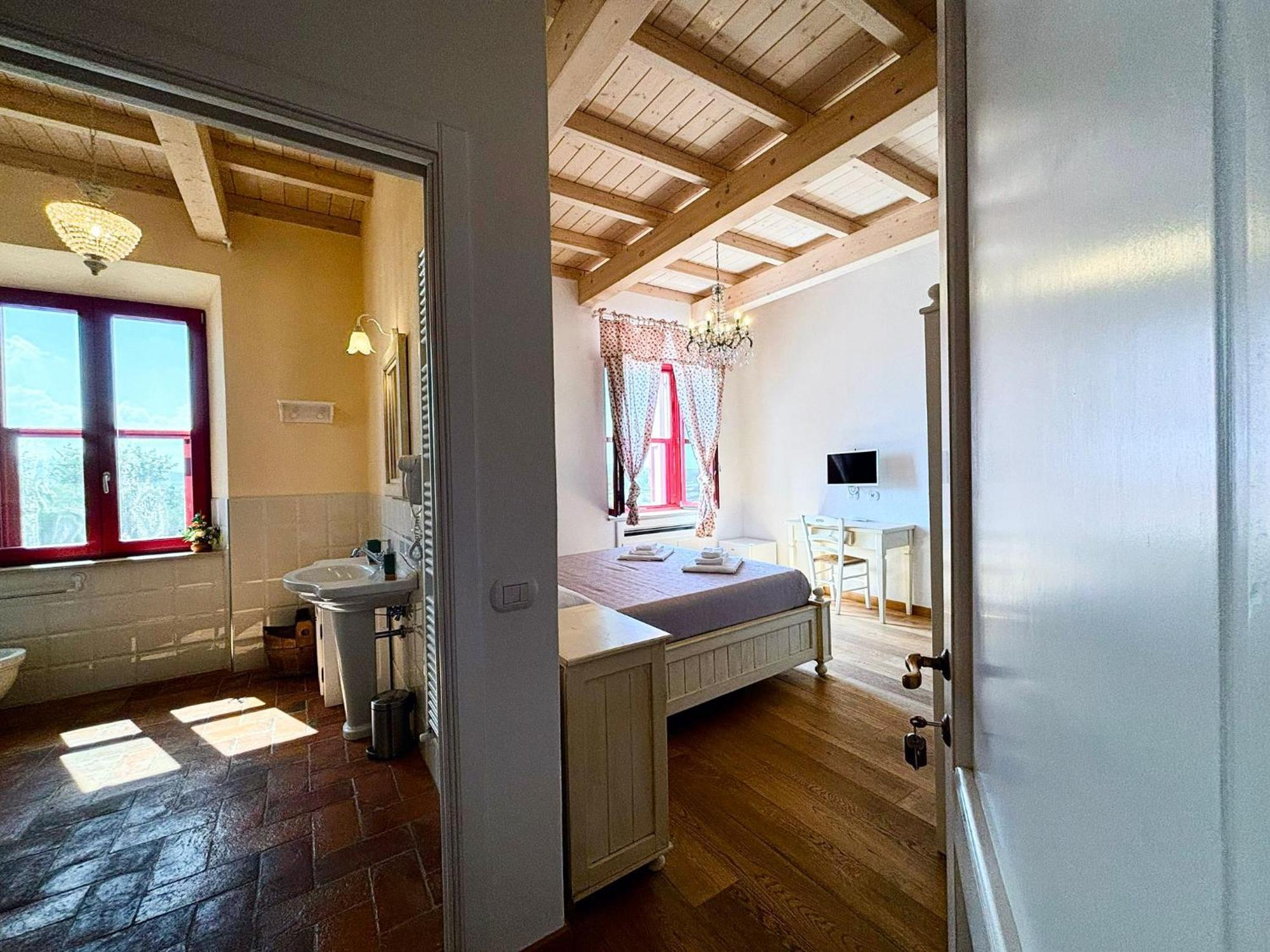 Nonna Nara Bed & Breakfast Grosseto Bagian luar foto